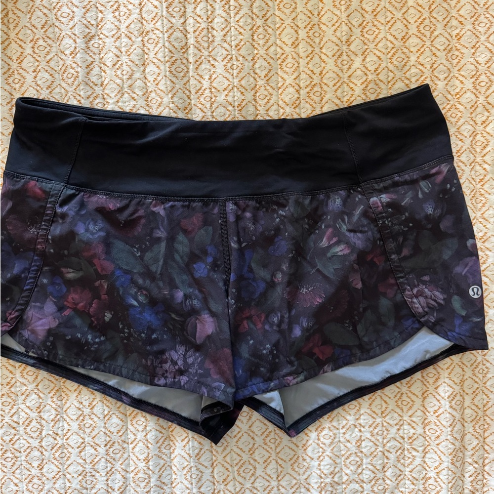 lululemon size 10 4" inseam